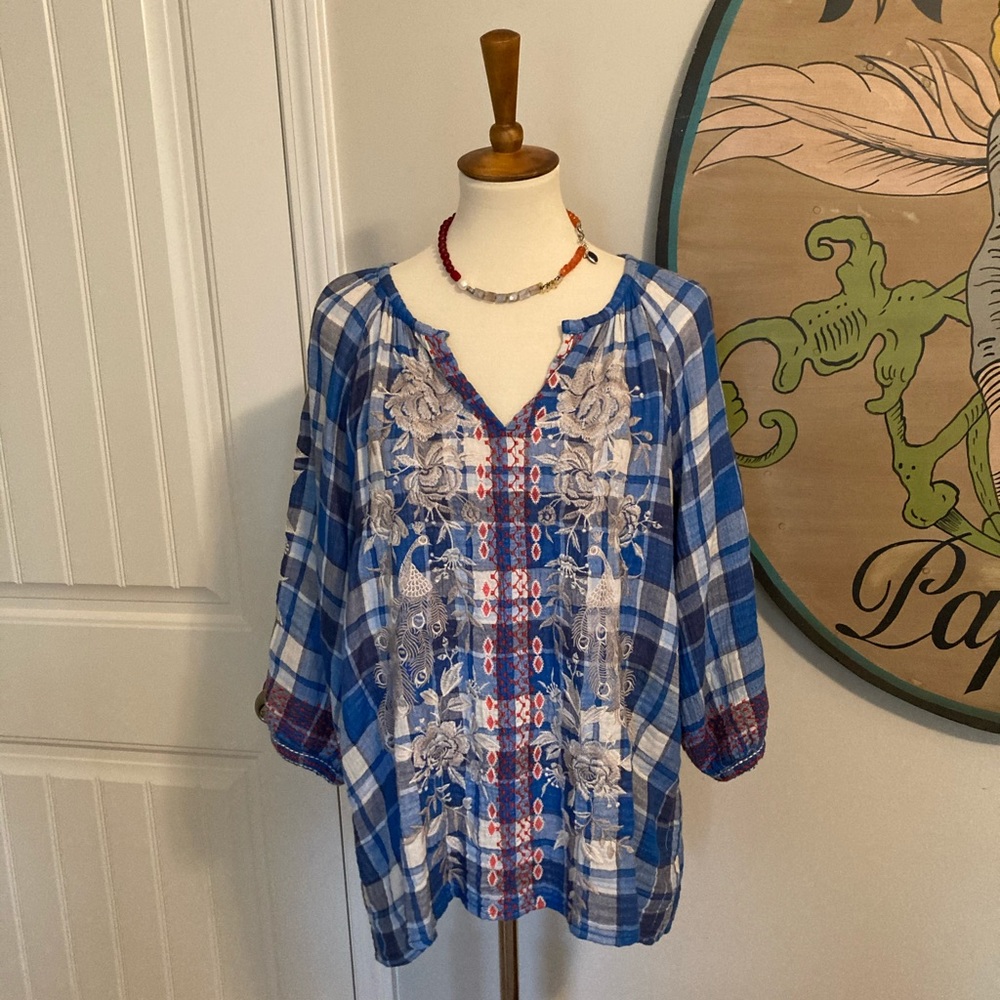 Johnny Was Workshop Split Back Top - image 1